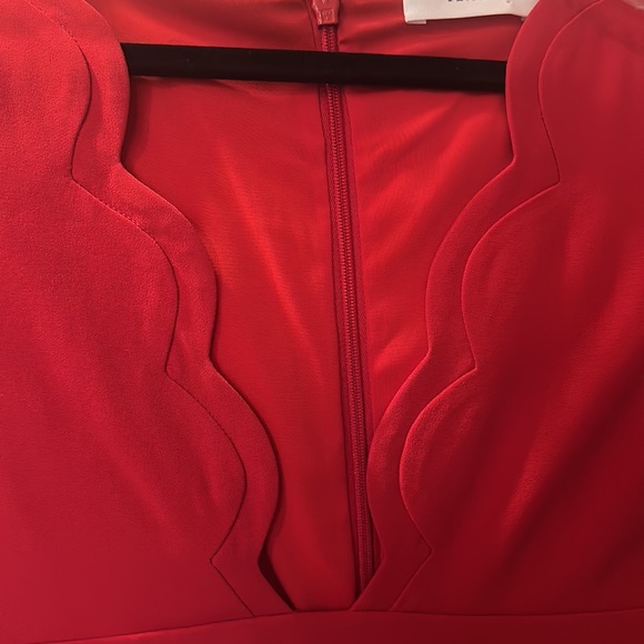 A.L.C- NWOT ABSOLUTELY STUNNING ALC RED DRESS is a must own! Size 4 - Picture 3 of 6